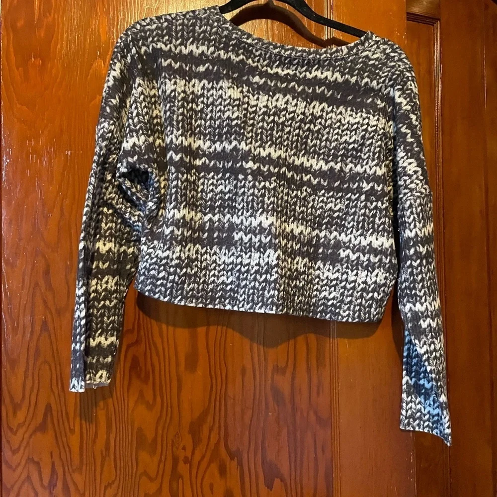TRF by ZARA Aztec cropped long sleeve size S